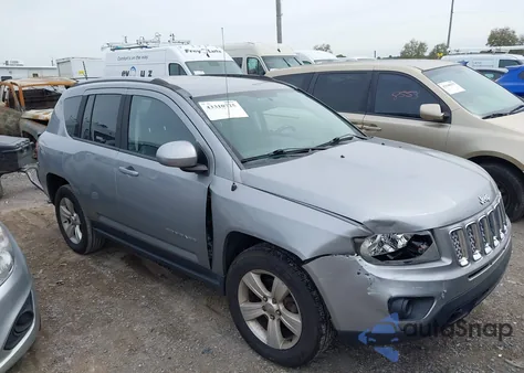 2016 Jeep Compass Latitude из США, поврежденный, VIN 1C4NJDEBXGD599030